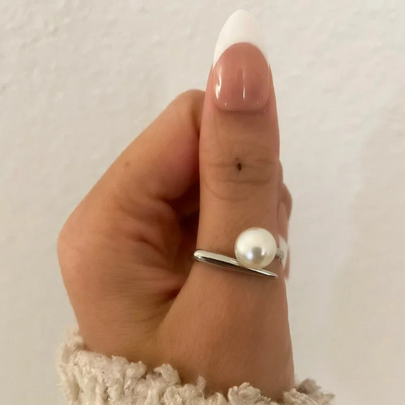 925 Sterling Silver Pearl Ring Bar Ring Minimalist Dainty Ring Pearl Accent Ring - Picture 7 of 8